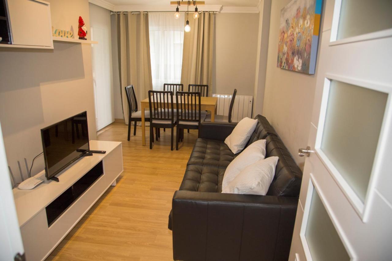 Apartamento Reus 2 - Parking Gratuito Εξωτερικό φωτογραφία