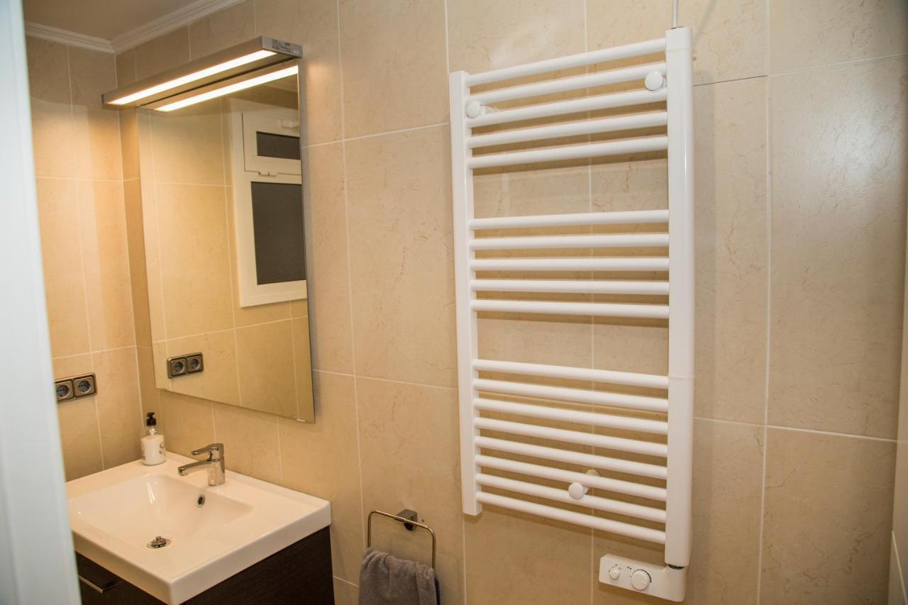 Apartamento Reus 2 - Parking Gratuito Εξωτερικό φωτογραφία