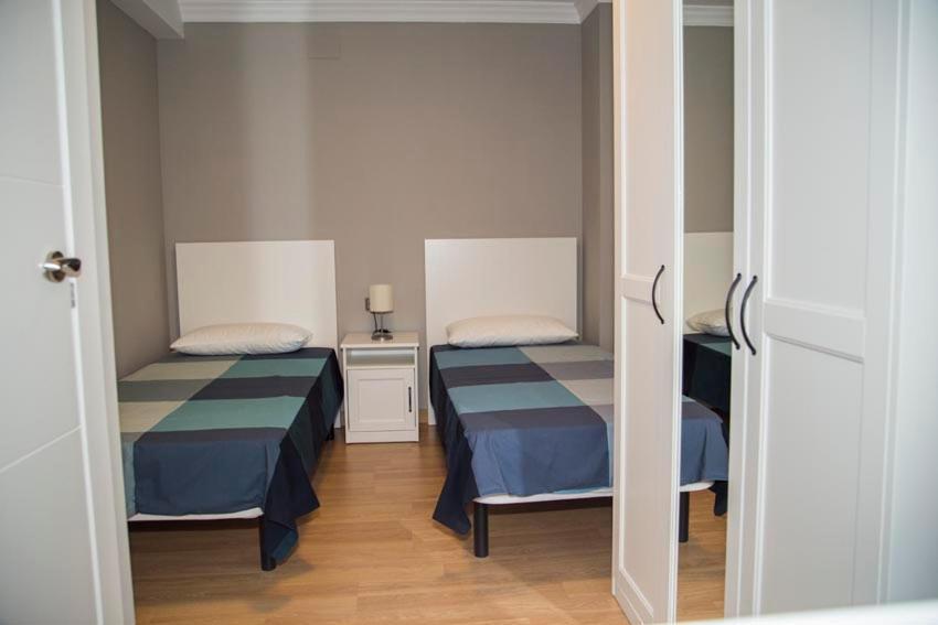 Apartamento Reus 2 - Parking Gratuito Εξωτερικό φωτογραφία